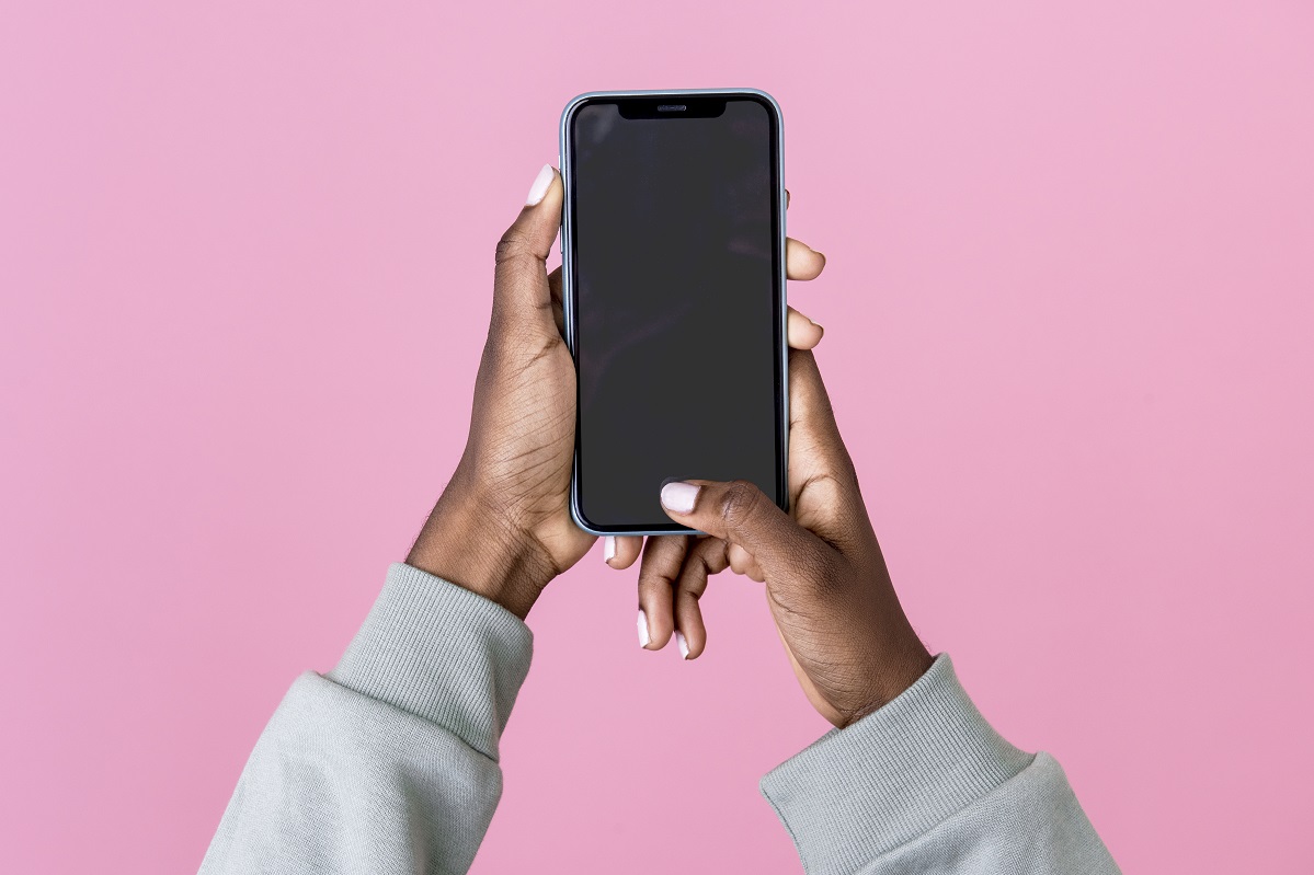 Wymiana szybki Samsung – czy warto wymieniać samemu szybkę w telefonie?